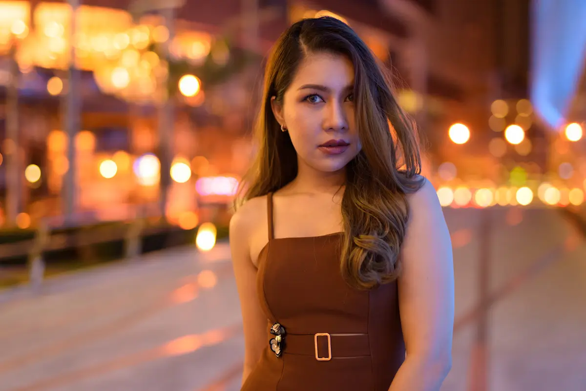 Lady or Ladyboy? Which is better?