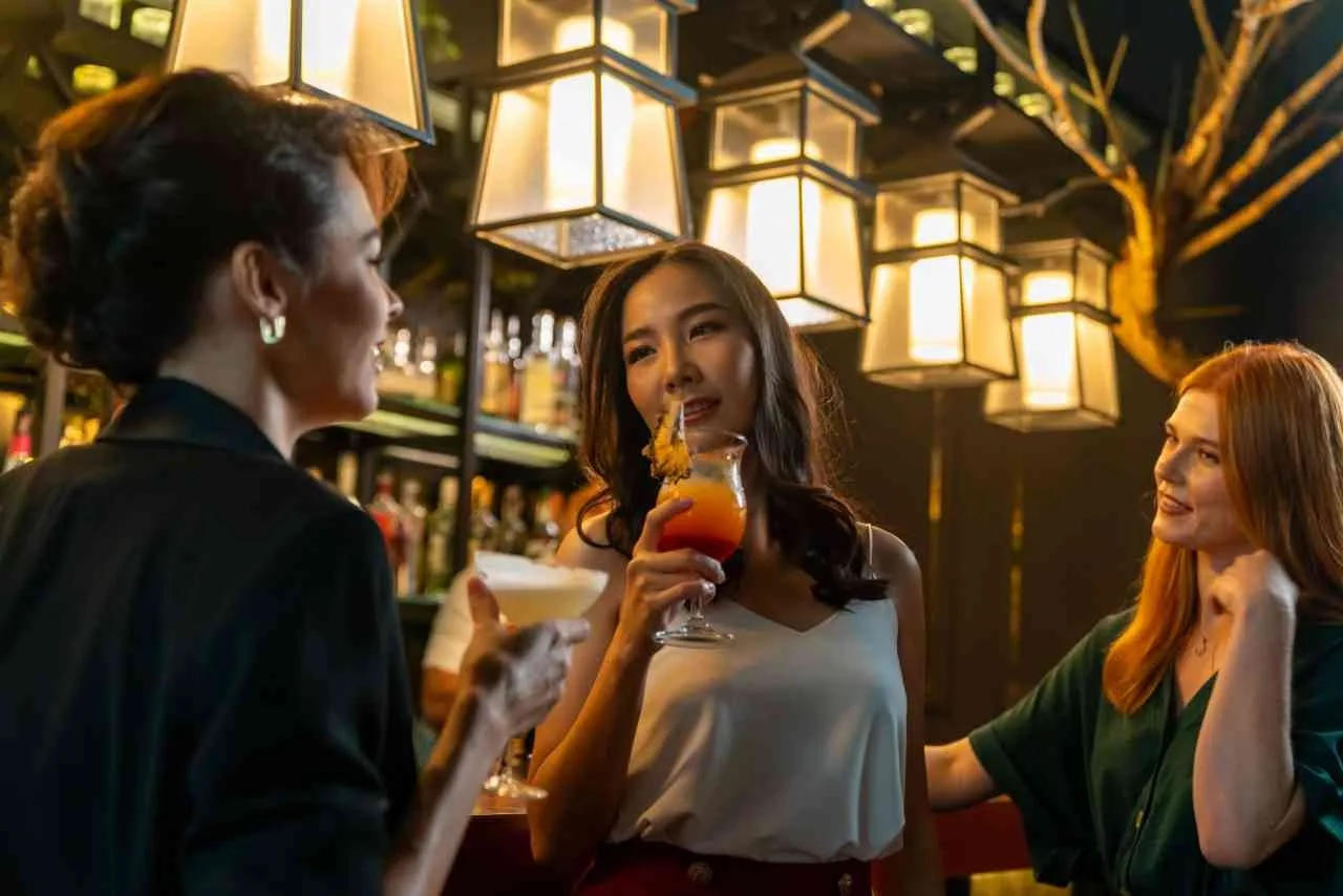 Rooftop Bars in Bangkok for Single Men